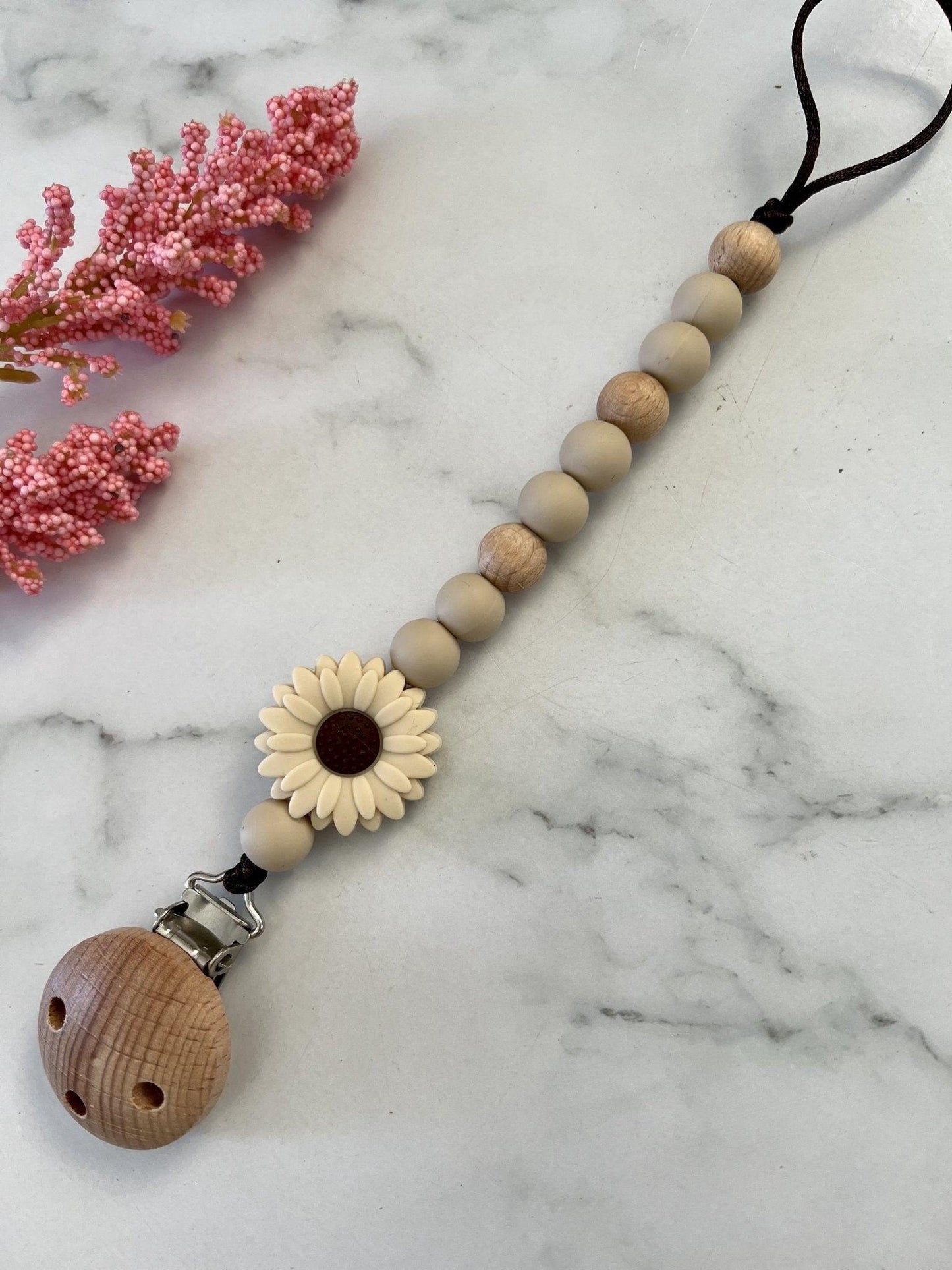 Daisy Dummy Clip