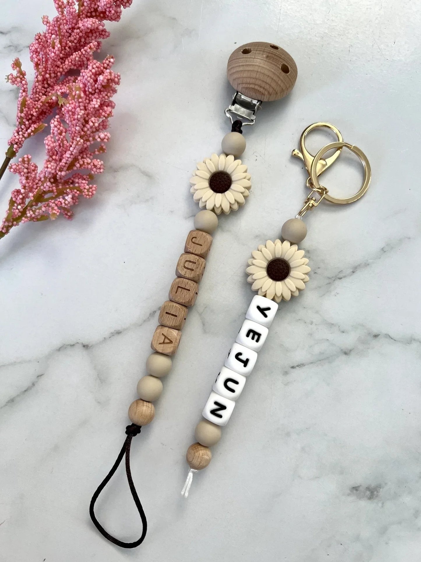 Personalised Dummy Clip & Key Ring - Daisy