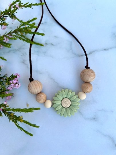  Flower Silicone Wooden Necklace  